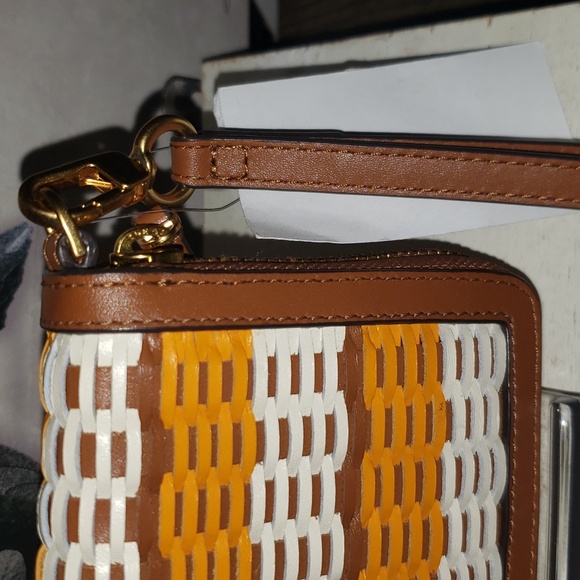 Tory Burch Emerson Woven Continental - Picture 3 of 9